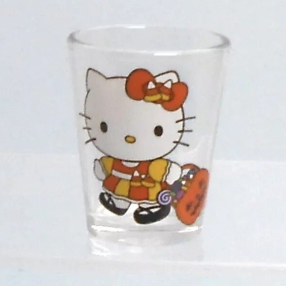 Hello Kitty Shot Glass Set Halloween - Picture 3 of 6